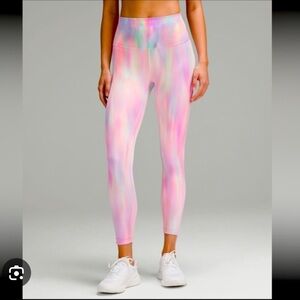 NWT lululemon Wunder Train High-Rise Pant 25”, Psychedelic Multi, Size 4